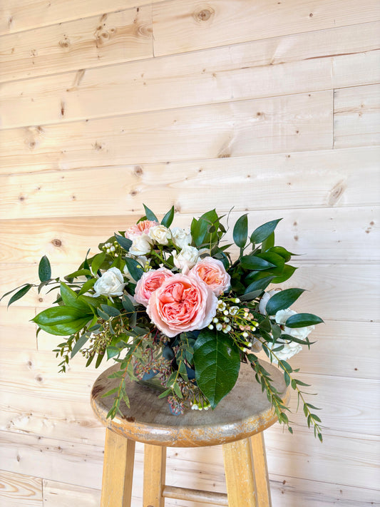 Garden Roses with Spray Roses